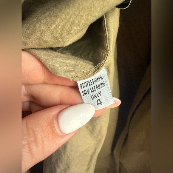 Vintage Saks Fifth Avenue Tan Trench Coat with Belted Waist - Picture 9 of 9